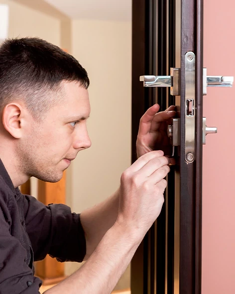 : Professional Locksmith For Commercial And Residential Locksmith Services in Rockford, IL
