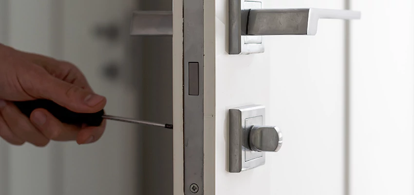 Key Programming Locksmith Open Now in Rockford, Illinois